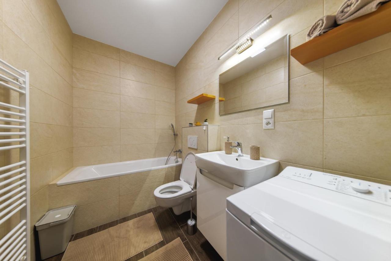 Tower Apartments Спишска-Нова-Вес Экстерьер фото